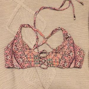 ONEILL strappy Bikini top